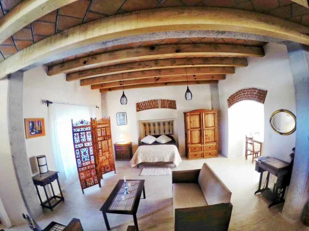 Hostal El Dulce Nombre 우아만틀라 외부 사진