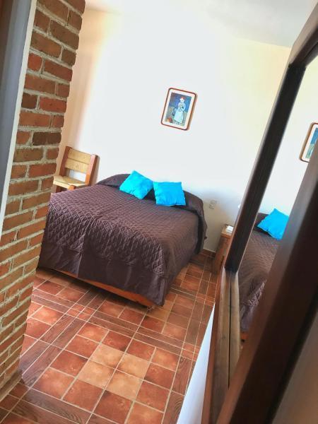 Hostal El Dulce Nombre 우아만틀라 외부 사진