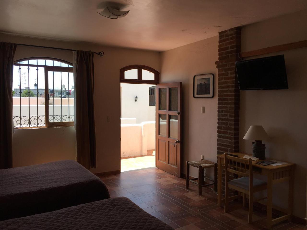 Hostal El Dulce Nombre 우아만틀라 외부 사진