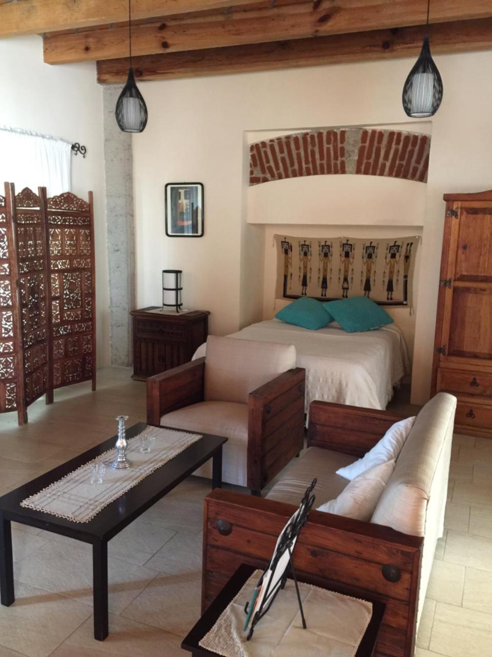 Hostal El Dulce Nombre 우아만틀라 외부 사진